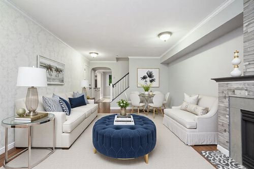 23-18883 65 Ave, Surrey, BC, V3S8Y2 | Card Image