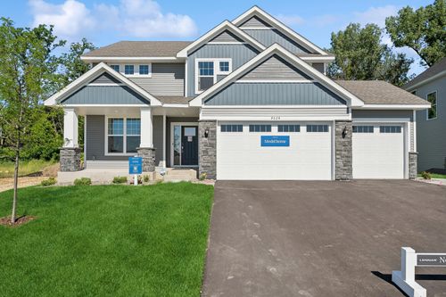 4024 Heath Ave N, Oakdale, MN, 55128-5637 | Card Image