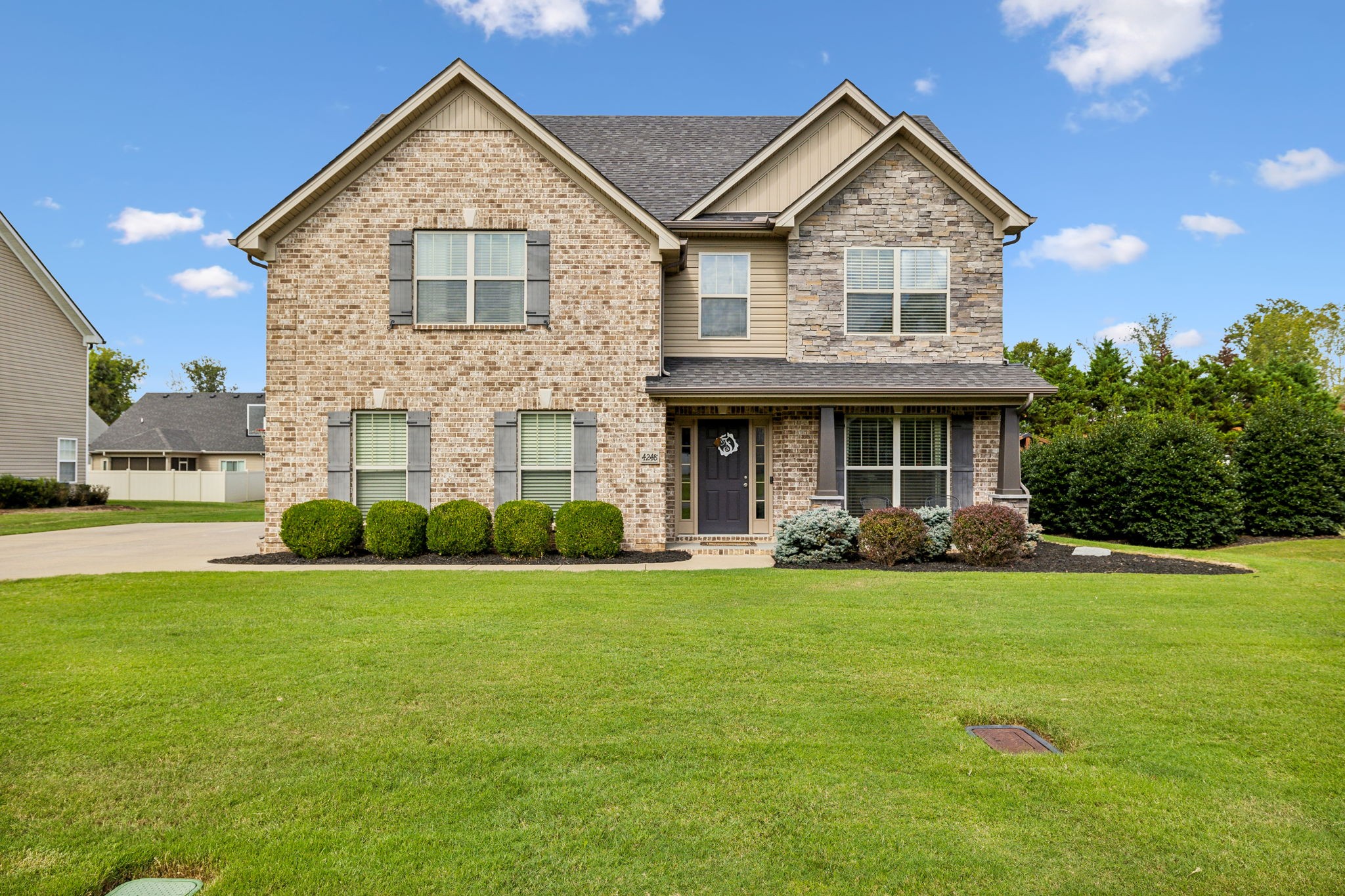 Roxburghe Ct, Murfreesboro, TN 37128