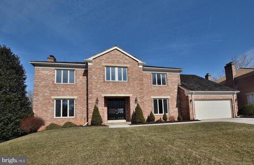 6286 Dunaway Ct, MCLEAN, VA, 22101-2204 | Card Image