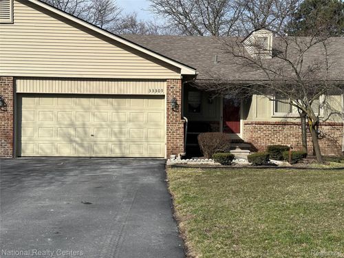 33309 Mill Race Cir, Westland, MI, 48185-1486 | Card Image