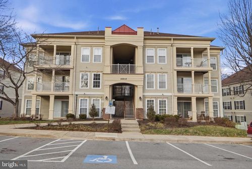 4-g-18815 Sparkling Water Dr, GERMANTOWN, MD, 20874-2164 | Card Image