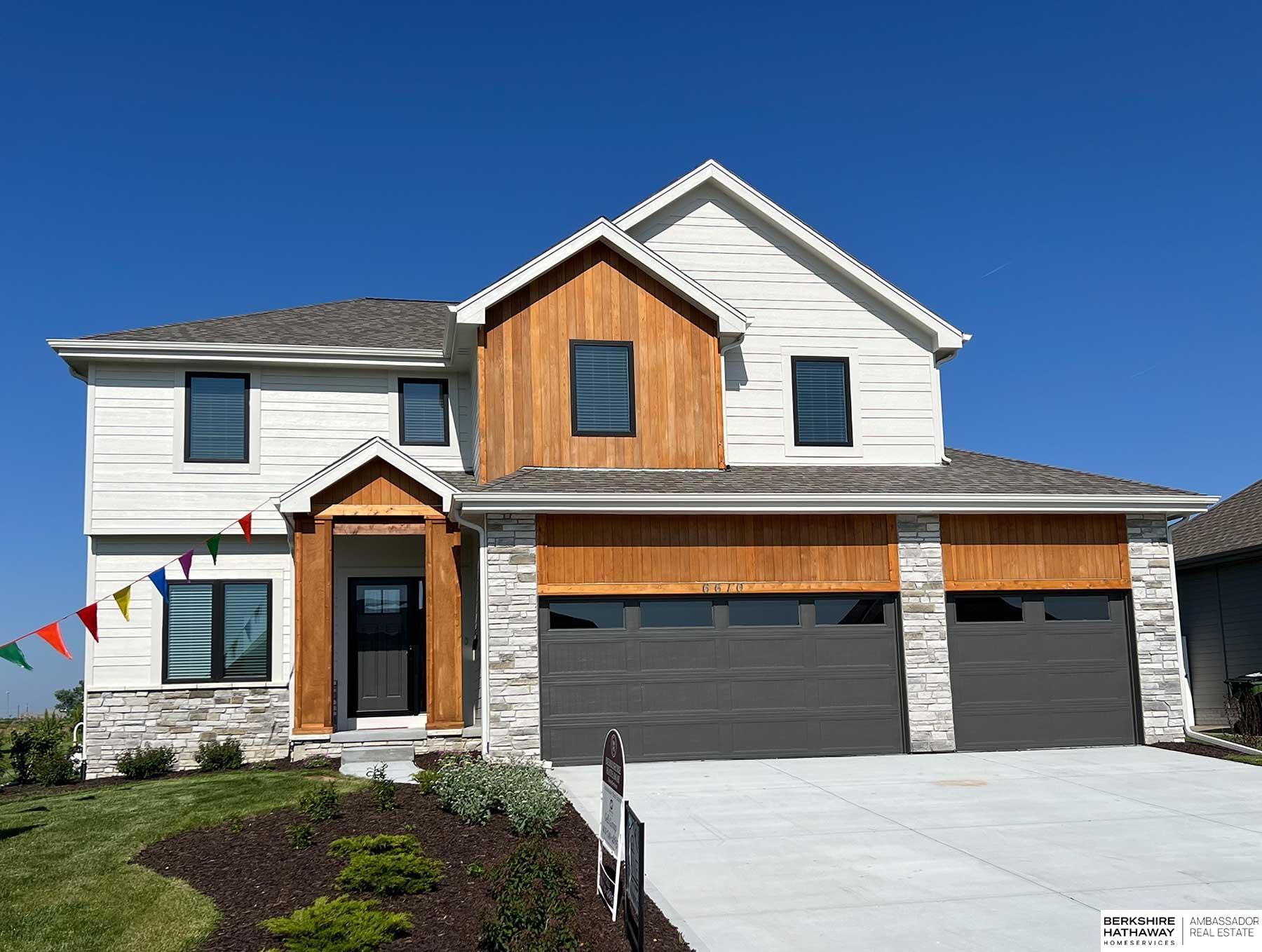 200th Ave, Omaha, NE 68135
