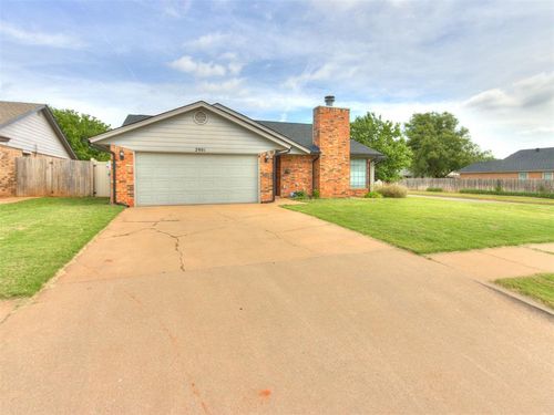 2901 Summer Set Trail, Edmond, OK, 73012 | Card Image
