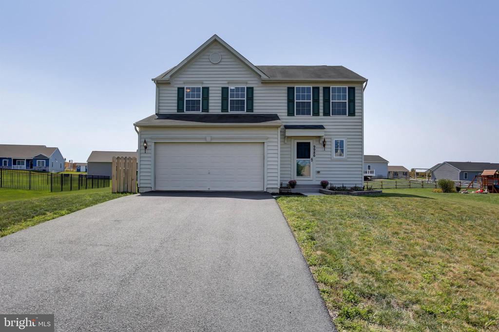 Jennings Ave, Waynesboro, PA 17268