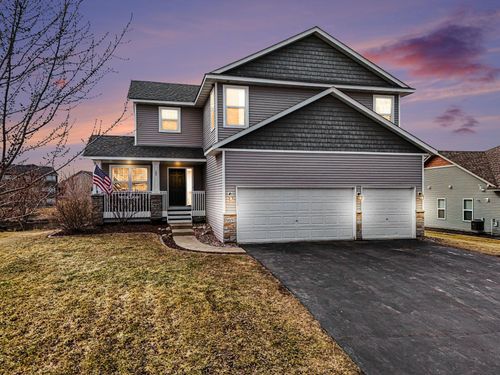 19697 Deerbrooke Path, Farmington, MN, 55024-7211 | Card Image