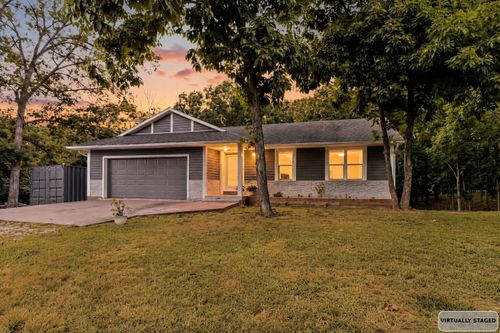 11961 Old Highway 63 N, HALLSVILLE, MO, 65255-9519 | Card Image