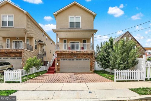 7734 Langdon St, PHILADELPHIA, PA, 19111-3510 | Card Image
