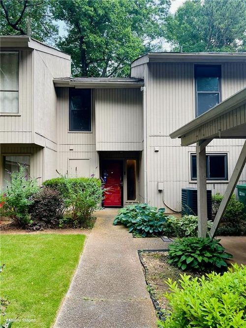 6220 Brookwood Rd, Peachtree Corners, GA, 30092-2705 | Card Image