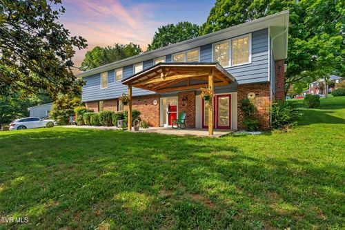 330 Clover Lane, Bristol, VA, 24201 | Card Image