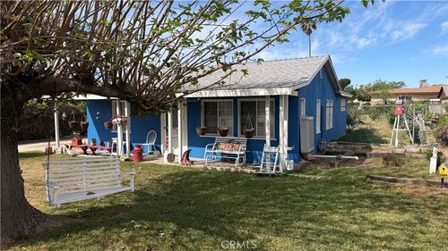 8596 Laurel Ave, Fontana, CA, 92335-4156 | Card Image