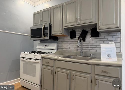 4303 N 6th St, Philadelphia, PA, 19140-2313 | Card Image