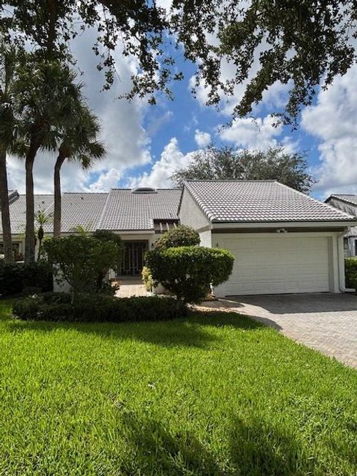 4 Clubhouse Ln, Boynton Beach, FL, 33436-6055 | Card Image