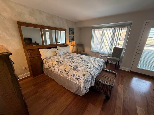 330 42 Nd St S, Condo with 2 bedrooms, 2 bathrooms and null parking in Brigantine NJ | Image 16
