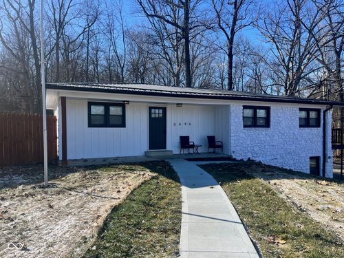 5646 Paradise Dr, Martinsville, IN, 46151-9274 | Card Image