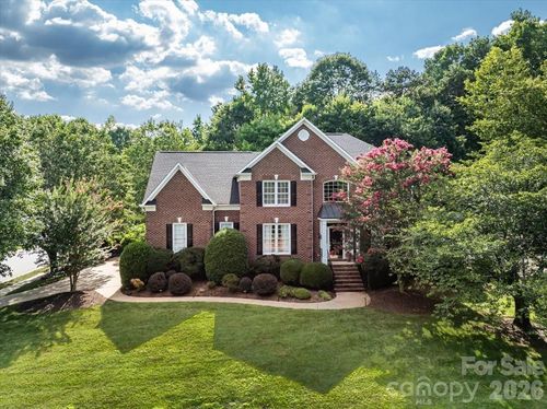 1308 Rockfish Dr, Matthews, NC, 28105-6838 | Card Image