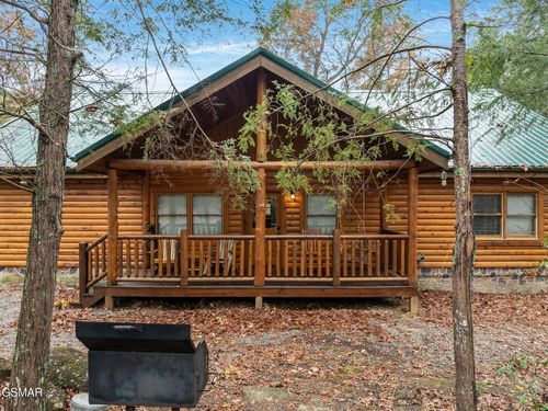 225 Amet Way, Cosby, TN, 37722-2178 | Card Image