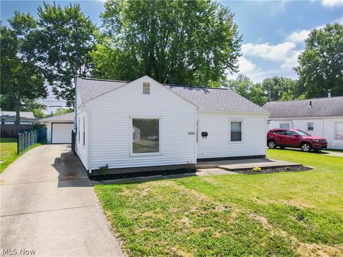 470 Standish St Nw, Massillon, OH, 44647-5325 | Card Image