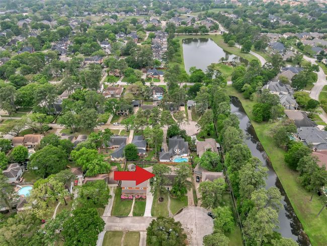 Homeowners enjoy a low tax rate of $2.20 (2024) before a Homestead Exemption in this established Kleinwood neighborhood. You are also minutes from an abundance of shopping and dining. | Image 31