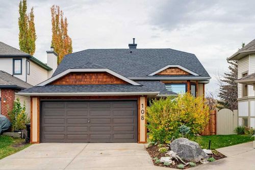 108 Valley Meadow Close Nw, Home with 5 bedrooms, 3 bathrooms and 2 parking in Calgary AB | Card Image