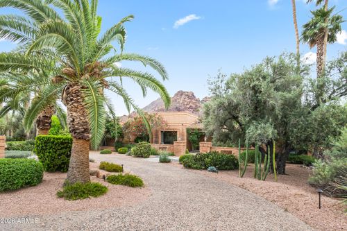 4737 E Valley Vista Ln, Paradise Valley, AZ, 85253-4068 | Card Image