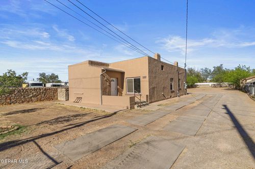 170 N Glenwood St, El Paso, TX, 79905-2913 | Card Image