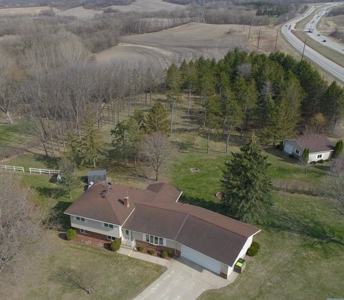 46282 186th Avenue Ct, Zumbrota, MN, 55992-7274 | Card Image