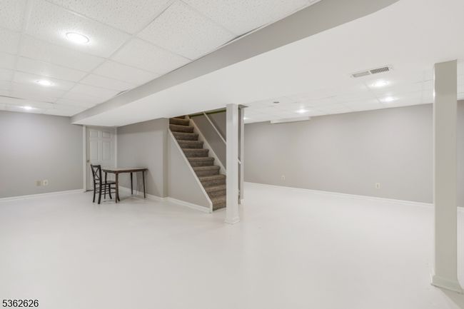 45 Tuxford Ter, House other with 4 bedrooms, 2 bathrooms and null parking in Basking Ridge NJ | Image 24