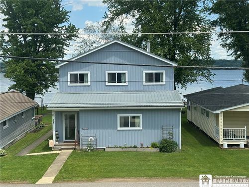 26 Loomis Bay Rd, Ashville, NY, 14710-9706 | Card Image
