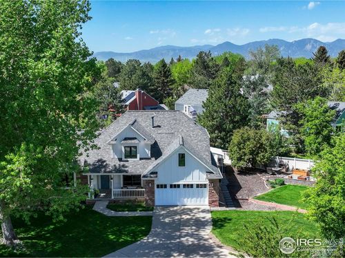 426 W Spruce Ln, Louisville, CO, 80027-2289 | Card Image