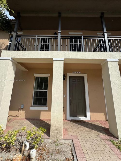 14635 Sw 14th St, Pembroke Pines, FL, 33027-6508 | Card Image