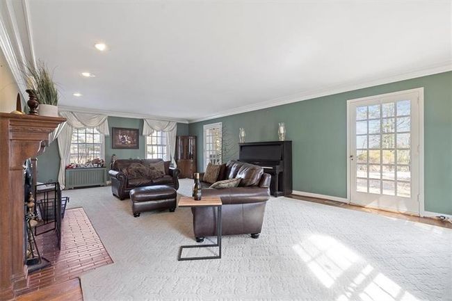 1800 Hassam Rd, House other with 4 bedrooms, 4 bathrooms and 4 parking in Coraopolis PA | Image 11