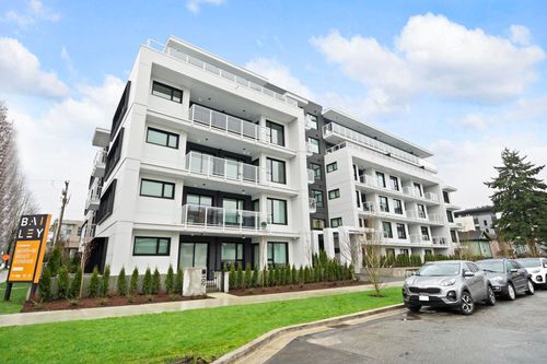 212-4928 Quebec St, Vancouver, BC, V5W2N2 | Card Image