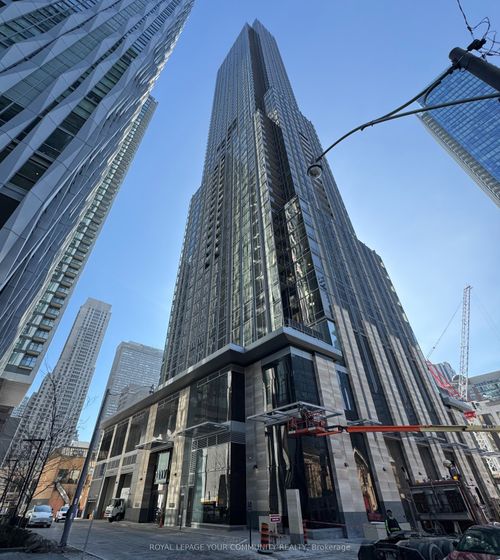 2204-11 Yorkville Ave, Toronto, ON, M4W0C1 | Card Image