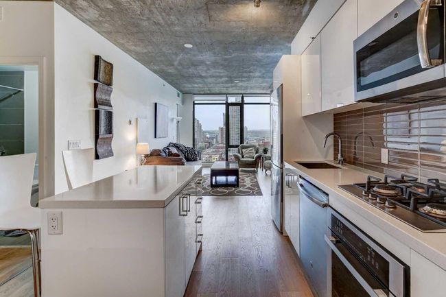 1403 - 1010 6 St Sw, Condo with 1 bedrooms, 1 bathrooms and 1 parking in Calgary AB | Image 6