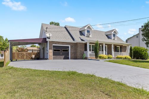 215 Marshall Dr, Clarksville, TN, 37042 | Card Image
