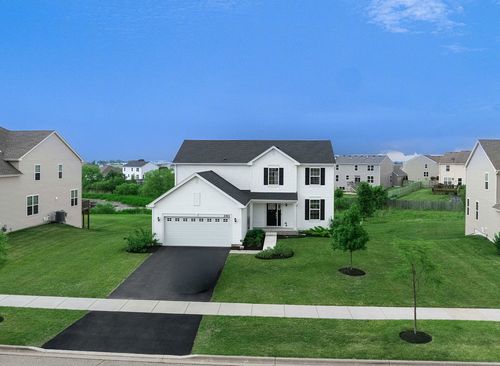 2411 Fairfield Ave, Yorkville, IL, 60560-8056 | Card Image
