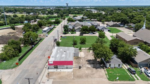 500 Ford St, Garland, TX, 75040-7343 | Card Image