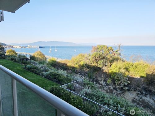 apt-101-600 S State St, Bellingham, WA, 98225-6142 | Card Image