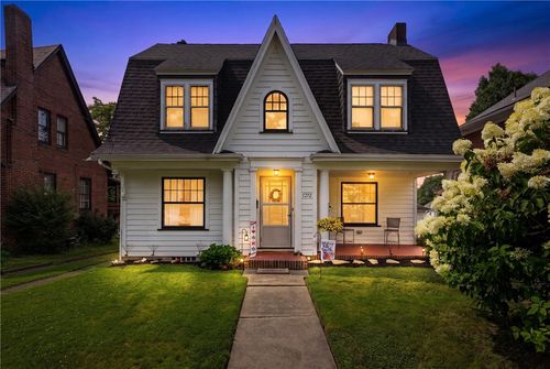 1272 Glenwood Dr, Sharon, PA, 16146-3161 | Card Image