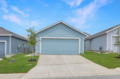 3746 Glade Crk, San Antonio, TX, 78245-5152 | Card Image