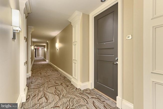 APT-302 - 8220 Crestwood Heights Dr, Condo with 1 bedrooms, 1 bathrooms and null parking in MCLEAN VA | Image 9
