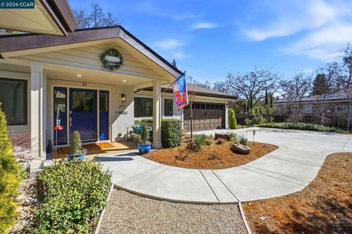 8 8 Simo Street, Alamo, CA, 94507 | Card Image