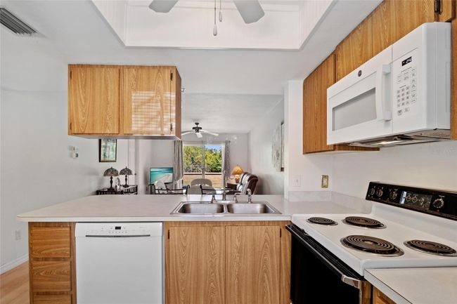 UNIT-1503 - 3310 Loveland Blvd, Condo with 2 bedrooms, 2 bathrooms and null parking in PUNTA GORDA FL | Image 8