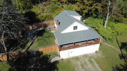 683 Water St, North Bennington, VT, 05257-9512 | Card Image