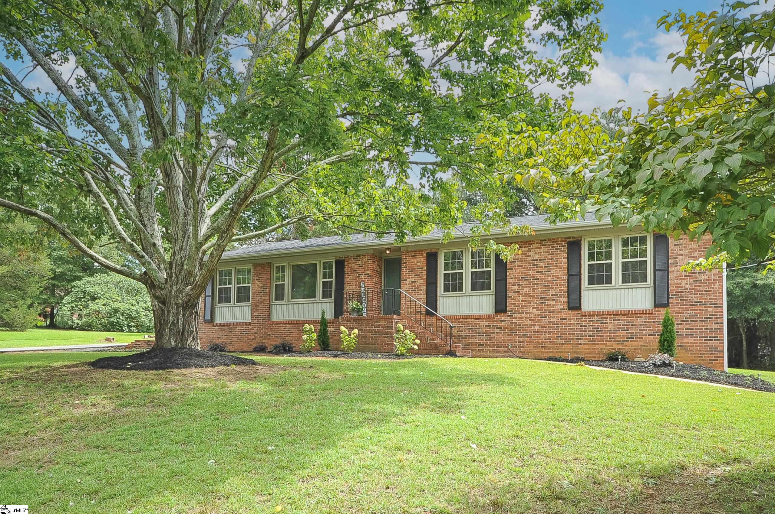 Terrain Dr, Greenville, SC 29605
