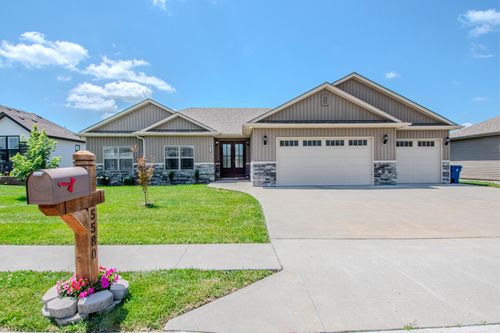 5580 Charlotte Dr, ASHLAND, MO, 65010-2119 | Card Image