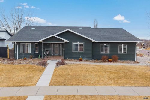 422 E Enchanted Pines Dr, Rapid City, SD, 57701-7754 | Card Image