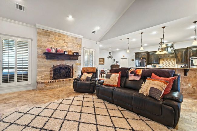 6711 Mosswood Dr, House other with 5 bedrooms, 3 bathrooms and 3 parking in Midland TX | Image 13