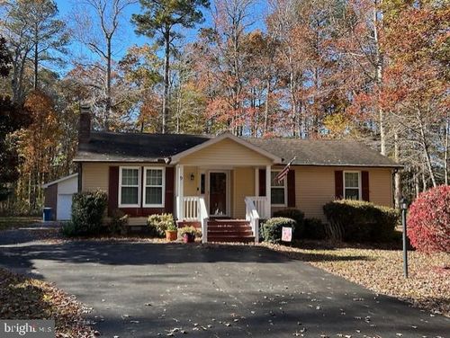 9 Burr Hill Dr, OCEAN PINES, MD, 21811-1600 | Card Image